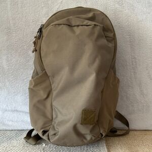 EVERGOODS CHZ22 Civic Half Zip 22L Backpack Dark Khaki 500D Nylon EDC Bag MINT